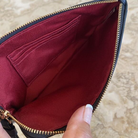 Coach Large Corner Zip Wristlet Wallet Signature Jacquard with Stripes- Unused - Picture 9 of 16